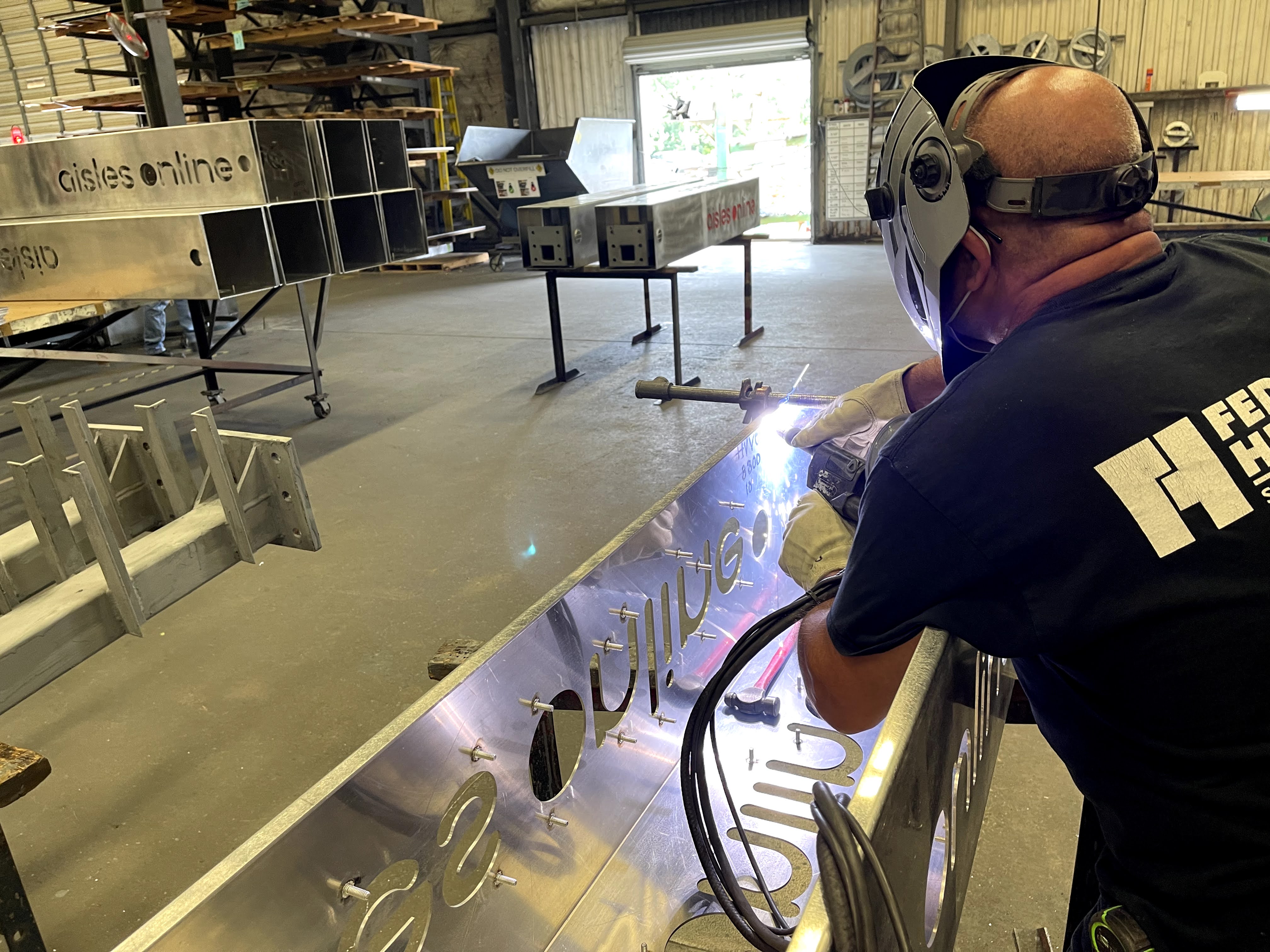 Sign Manufacturing 