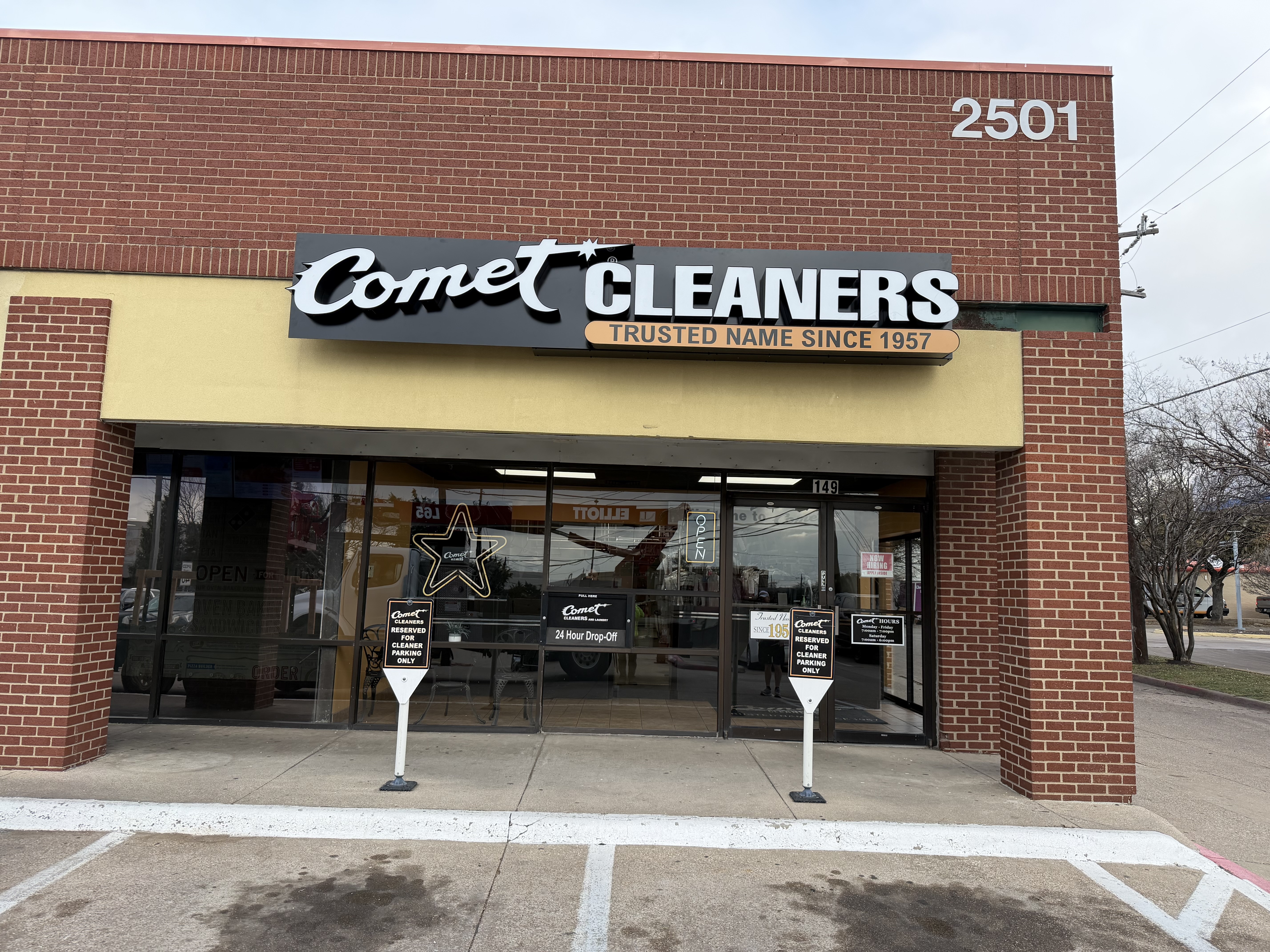 Comet Cleaners