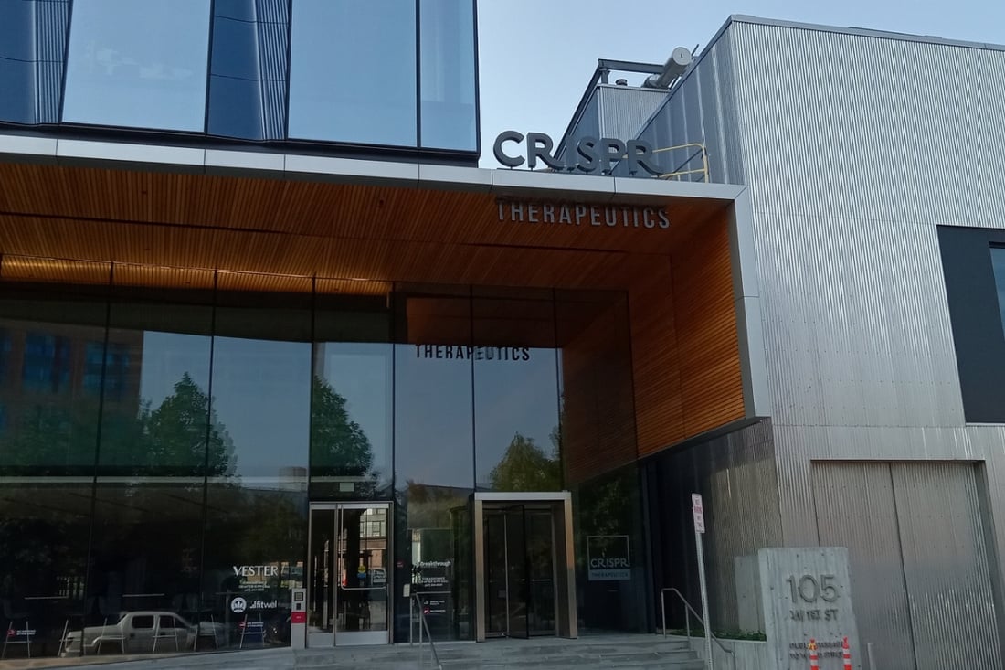 Crispr photo 2_1100x733