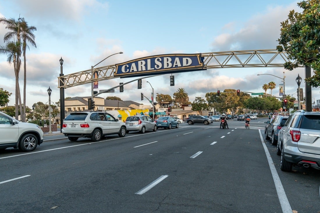 Carlsbad Archway Sign