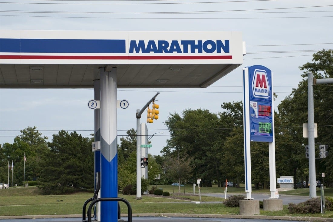 Marathon Petroleum With Red LED