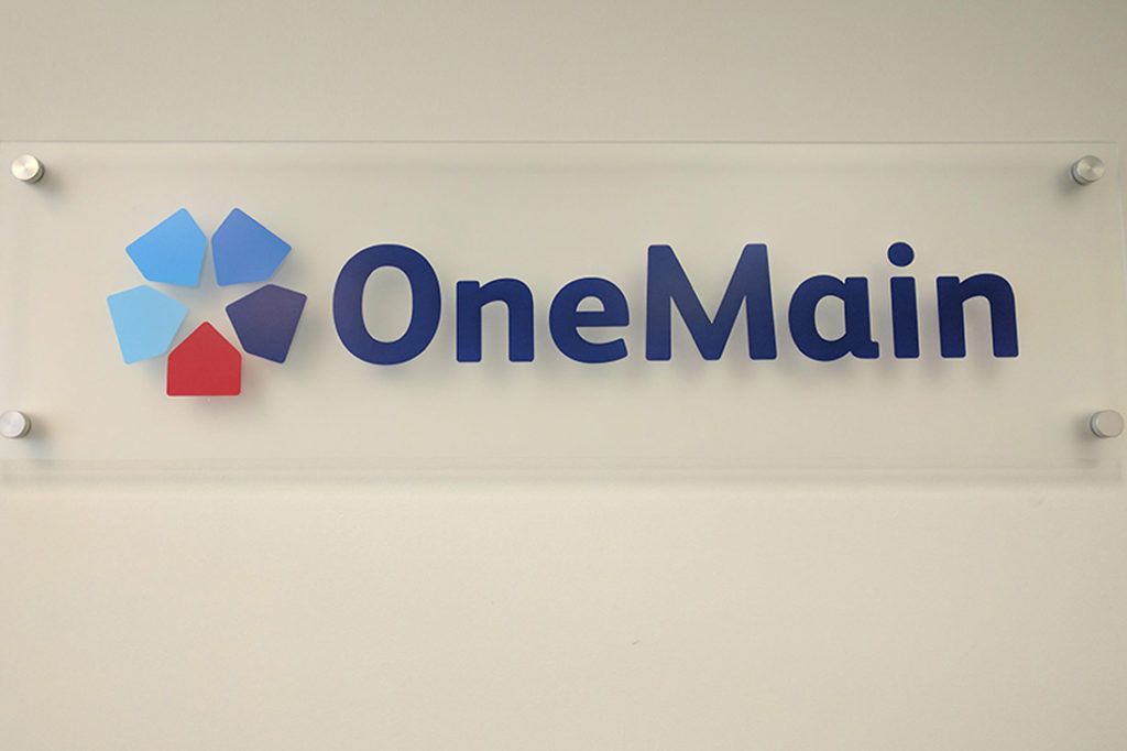 Onemain financial interior sign