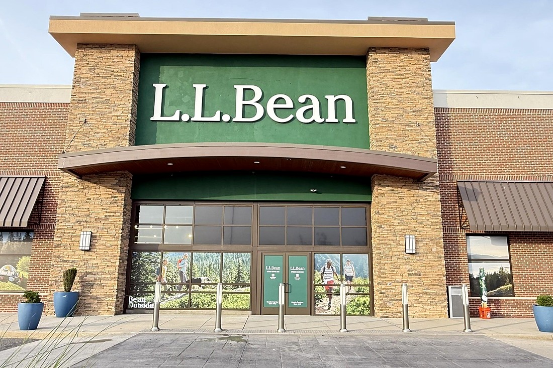 LL Bean - Exterior Signage